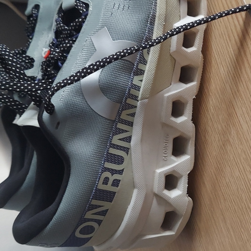 On Running Cloudmonster